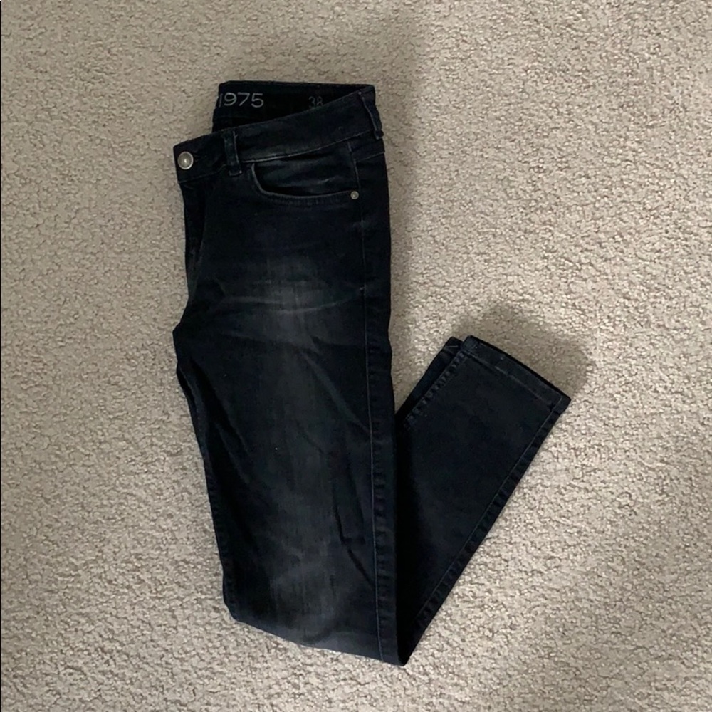 Low Rise Zara Black Skinny Jeans